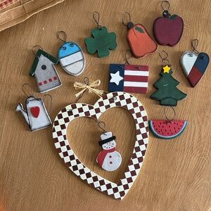 Wooden Folk Art Heart & Seasonal Ornament Set